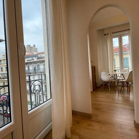 Nice Renting - Notre Dame - Cosy Loft Perfect View On The Roofs Kültér fotó