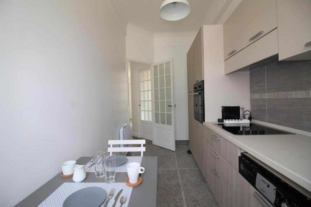 Nice Renting - Notre Dame - Cosy Loft Perfect View On The Roofs Kültér fotó