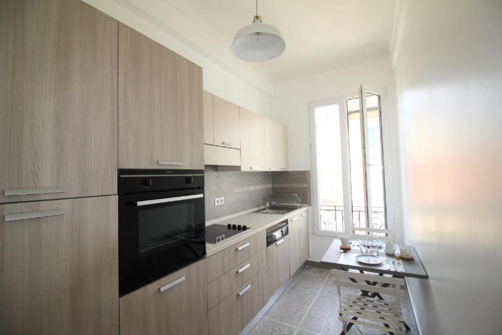 Nice Renting - Notre Dame - Cosy Loft Perfect View On The Roofs Kültér fotó