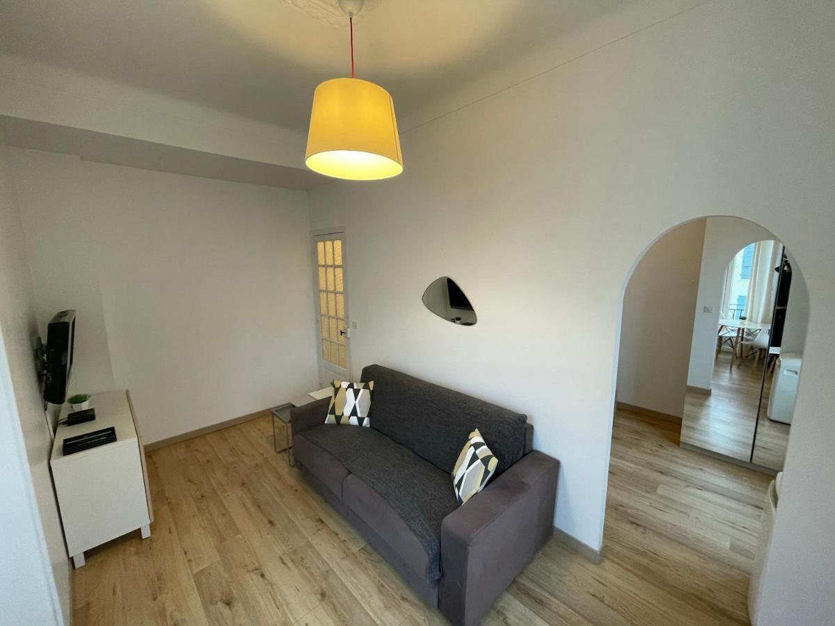 Nice Renting - Notre Dame - Cosy Loft Perfect View On The Roofs Kültér fotó